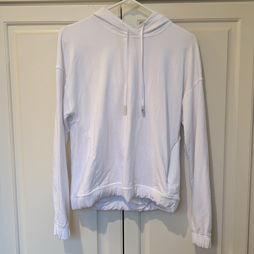 Lululemon pullover hoodie size 8
